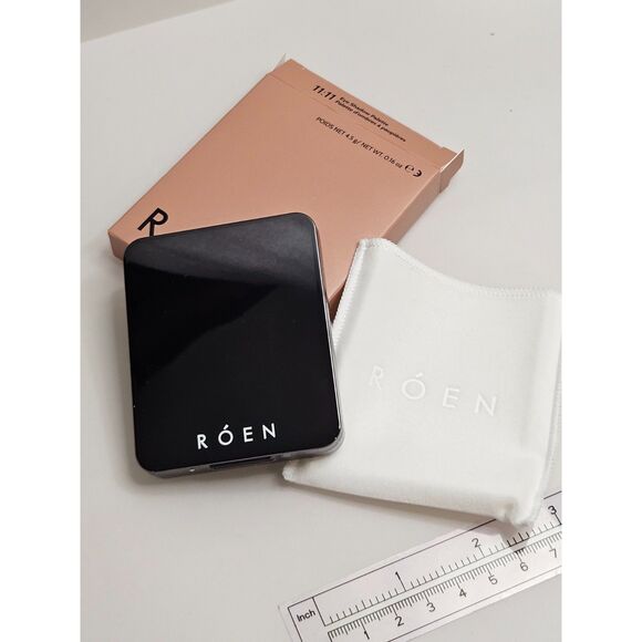 Roen Beauty Eyeshadow Palette ~ New ~ 11:11 - Picture 2 of 6